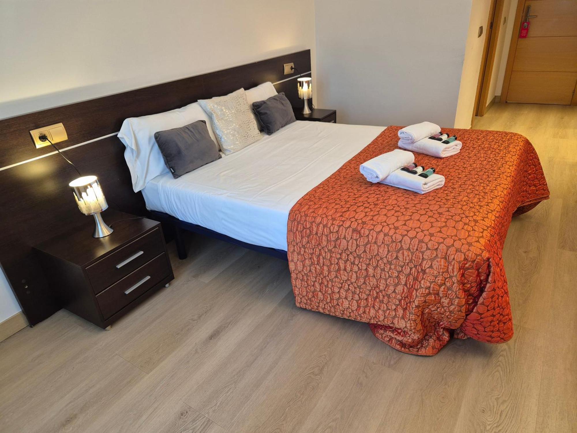 Hostal Bavieca Medinaceli Bagian luar foto