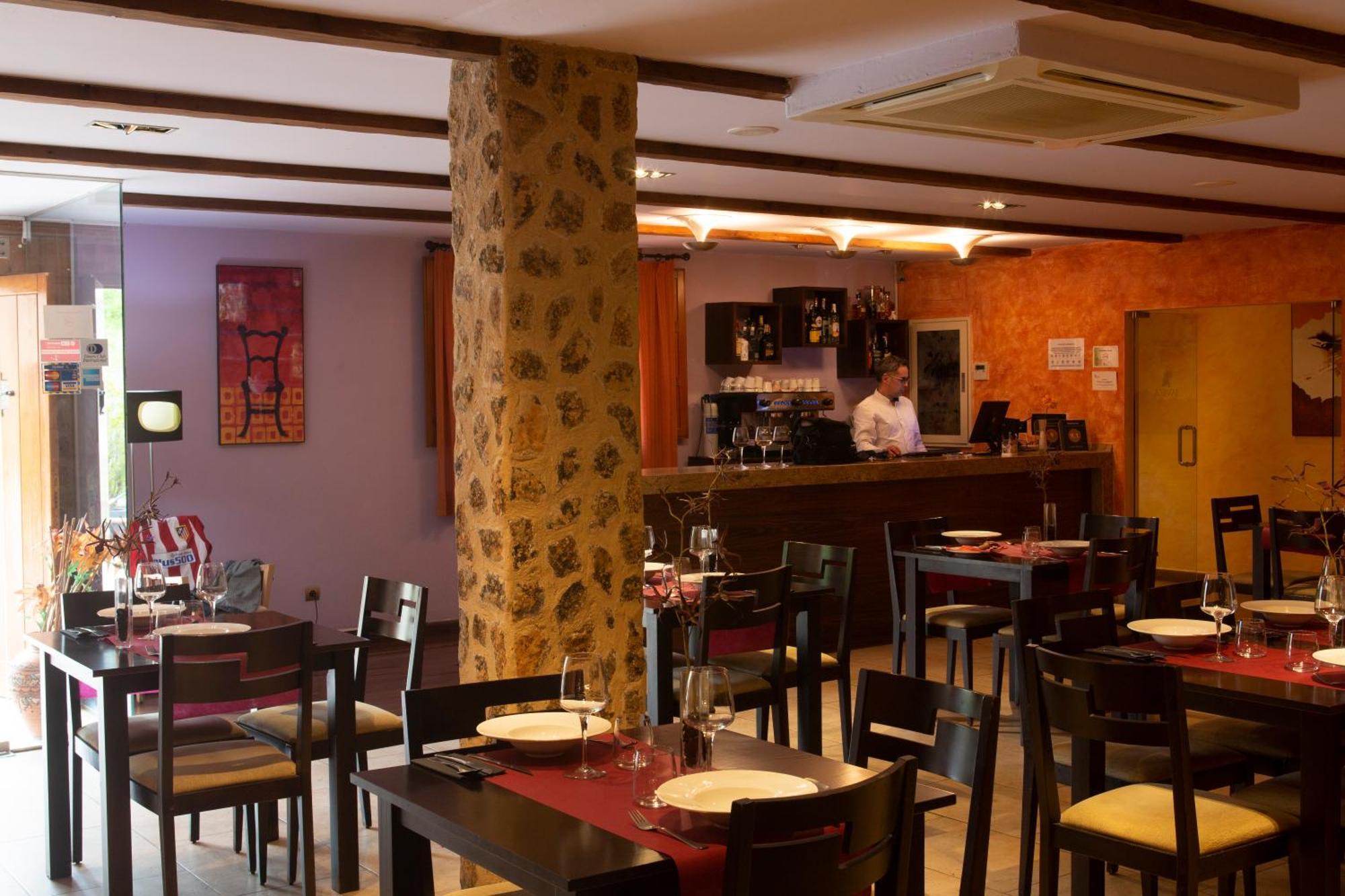 Hostal Bavieca Medinaceli Bagian luar foto