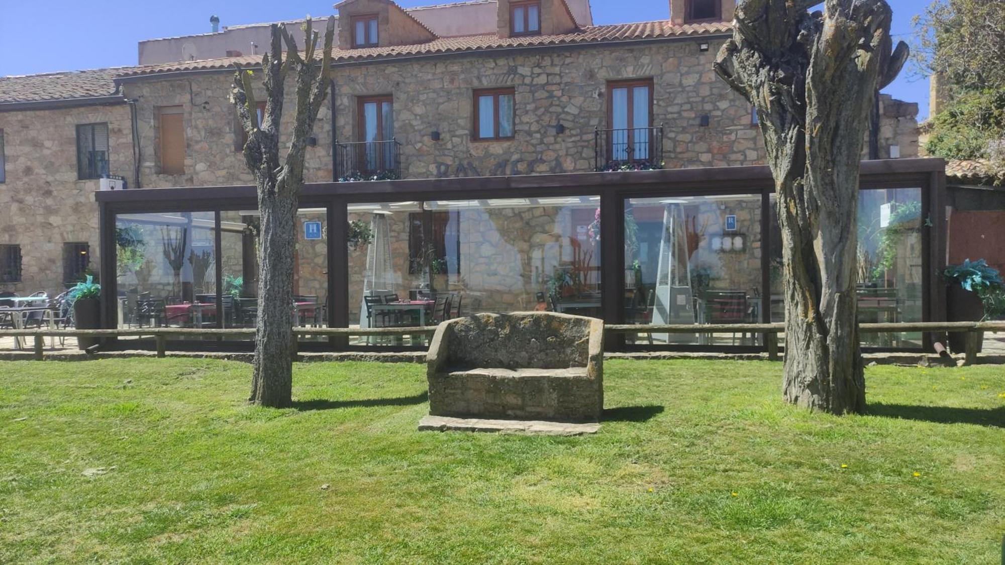 Hostal Bavieca Medinaceli Bagian luar foto