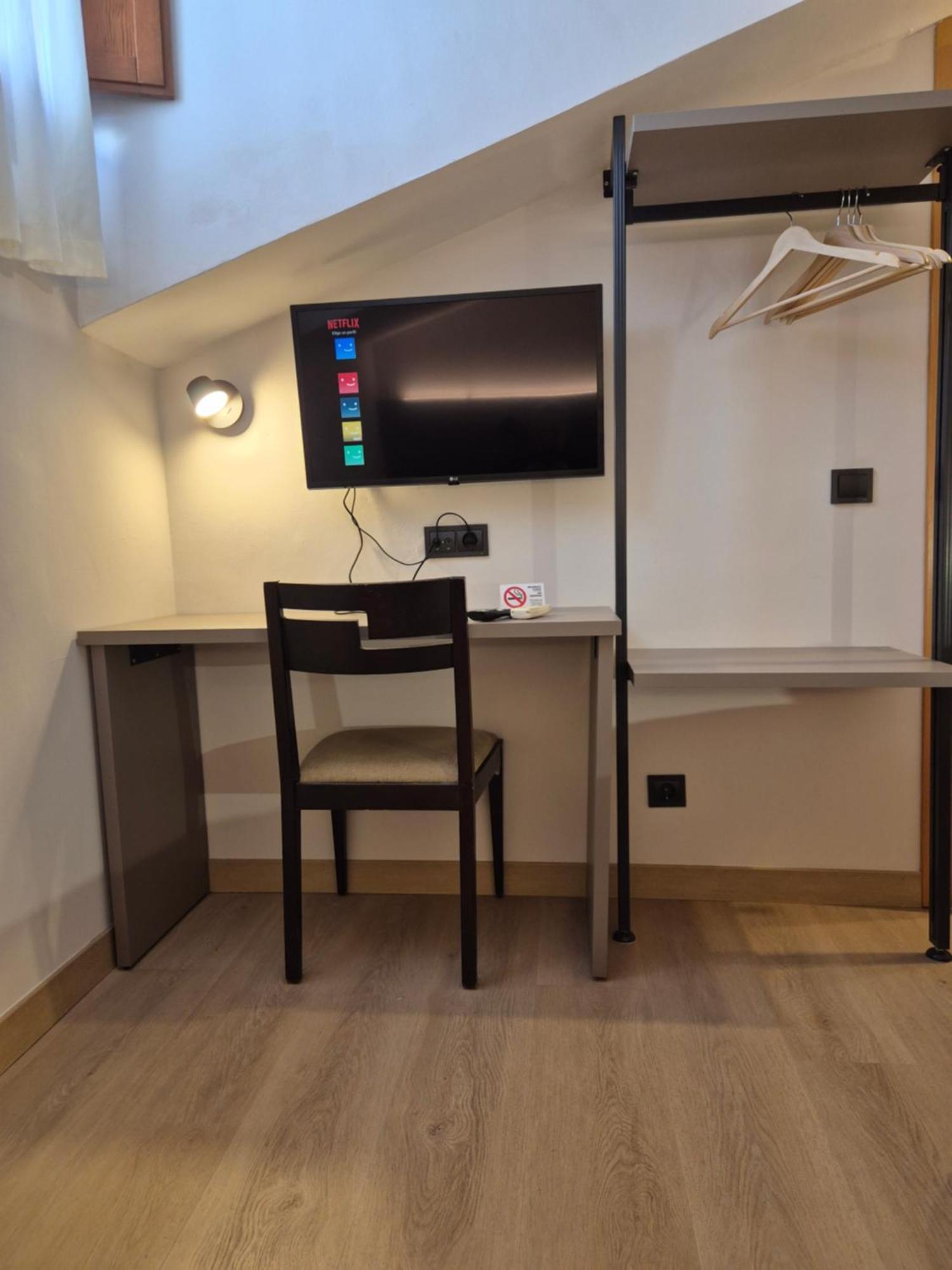 Hostal Bavieca Medinaceli Bagian luar foto