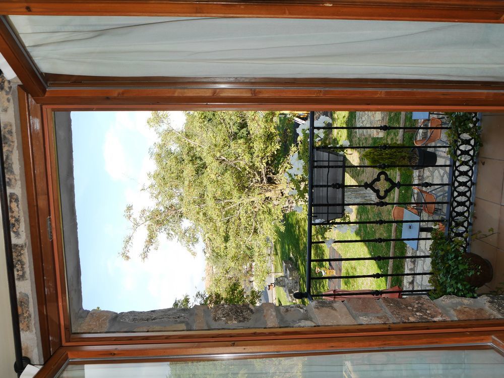 Hostal Bavieca Medinaceli Bagian luar foto