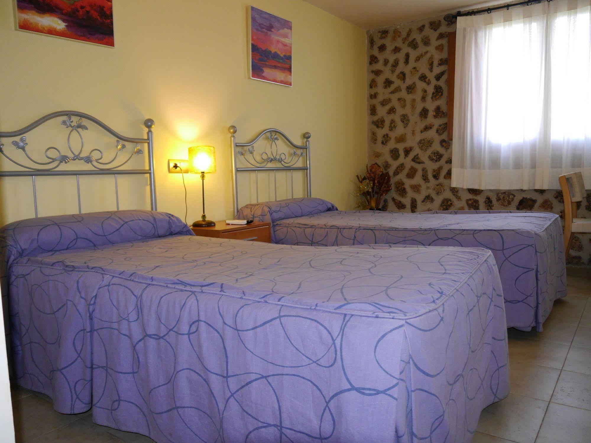 Hostal Bavieca Medinaceli Bagian luar foto